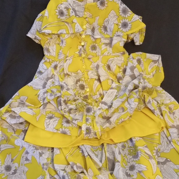 Japna XS Yellow Foral, cold shoulder dress - Picture 10 of 11